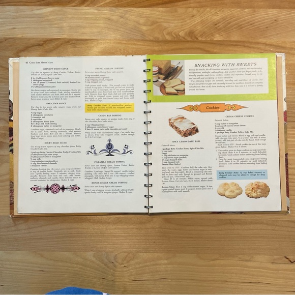 Betty Crocker cookbooks two, Cake and Frosting mix Cookbook and Dinner Parties - Picture 9 of 10